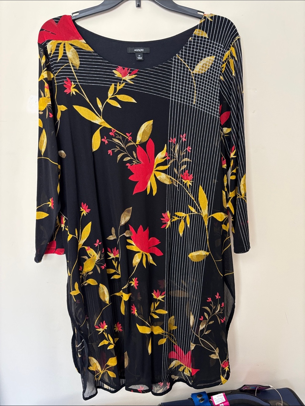 Bundle of Women’s 2X High End Tunics, tops EUC